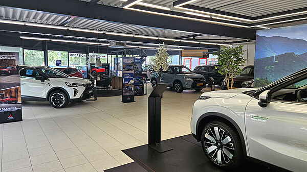Mengelers Automotive Venlo opening - Showroom Mitsubishi & Suzuki