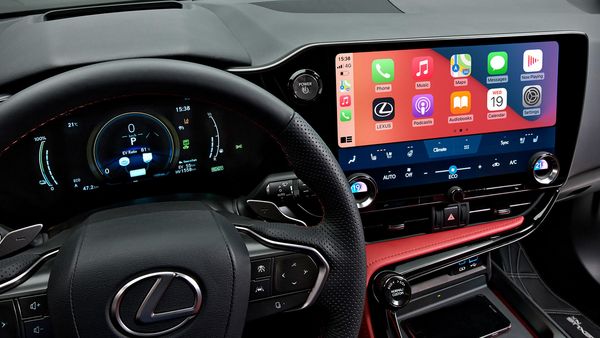 Lexus NX 2021 apple carplay en android auto - Lexus Sittard