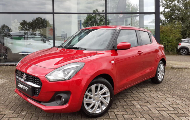 Mengelers Automotive Limburg occasion - Suzuki Swift Rood